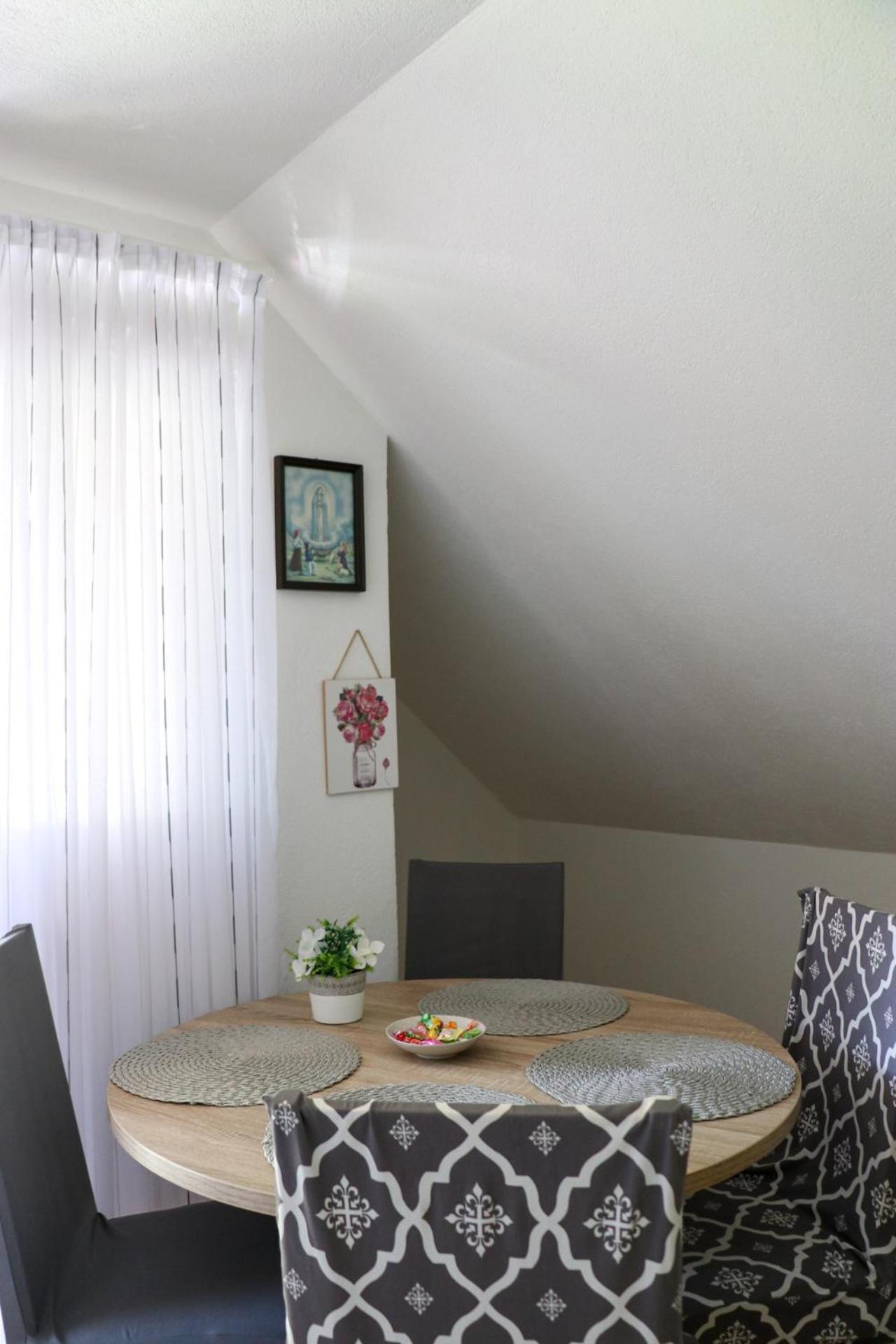 Apartment Filomena 스몰리야나크 외부 사진